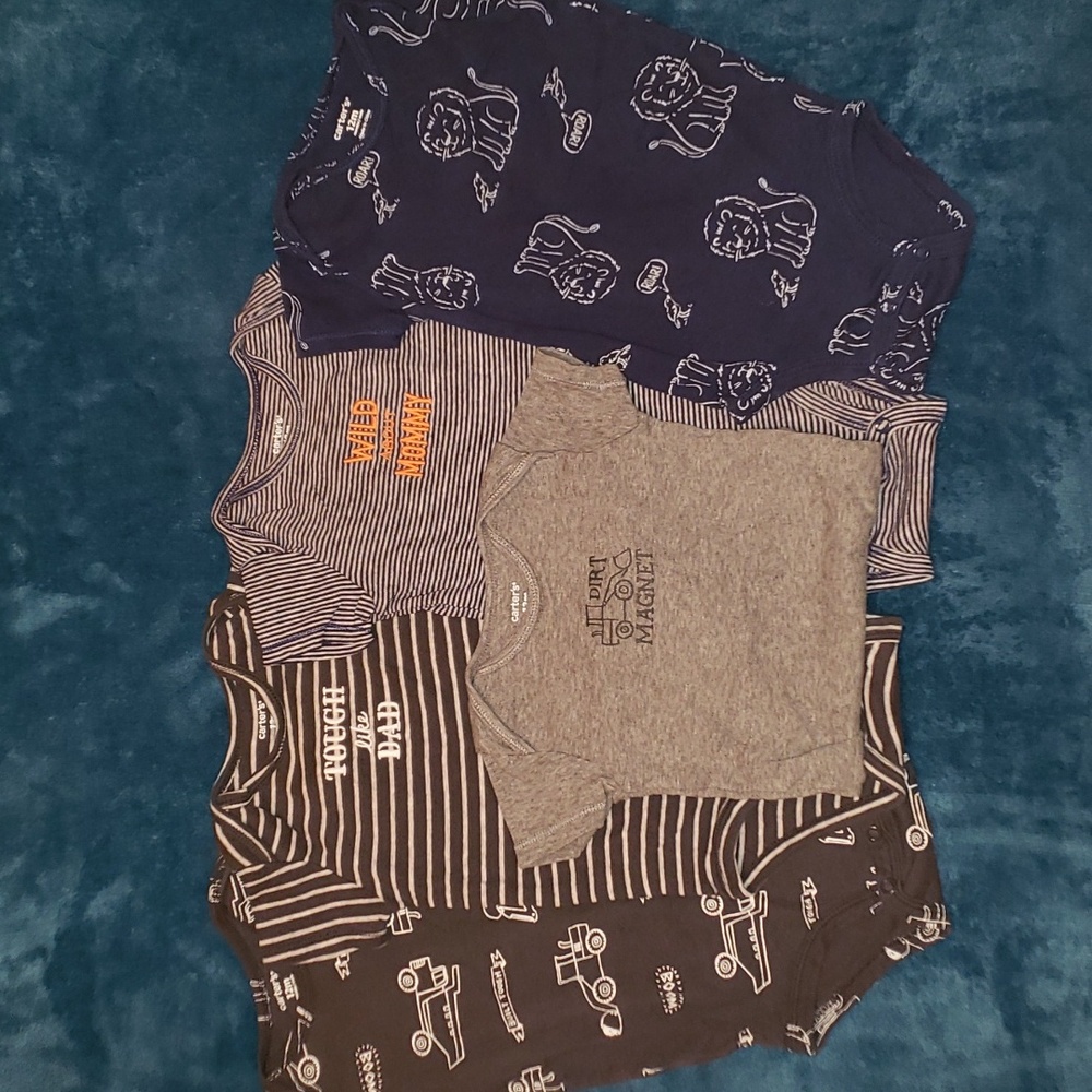 5 Carters Onesies 12 months